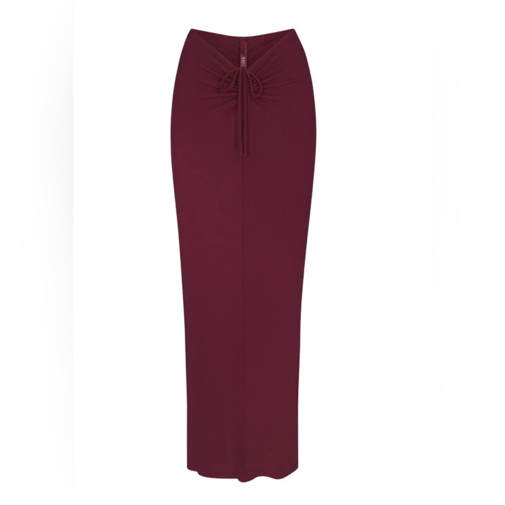 NWT SKIMS Soft Lounge Ruched Long Skirt - size Small Wine
